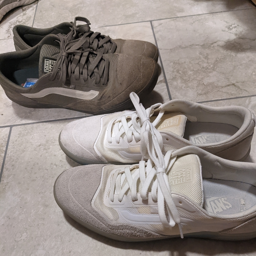 Two pairs Vans Ave Pro 10 M